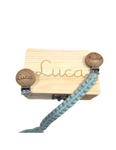 PORTA CHUPETE Y CAJA...