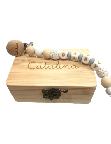 PORTA CHUPETE Y CAJA PERSONALIZADOS