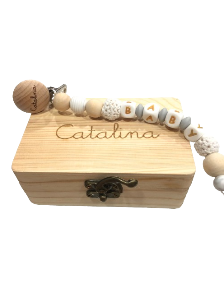 PORTA CHUPETE Y CAJA PERSONALIZADOS